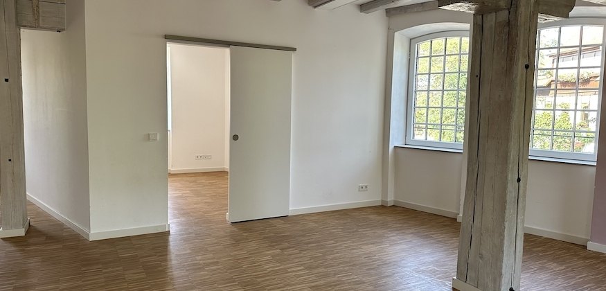 Loftwohnung in ehemaliger Mühle mit viel Altbaucharme Loftwohnung in ehemaliger Mühle mit viel Altbaucharme