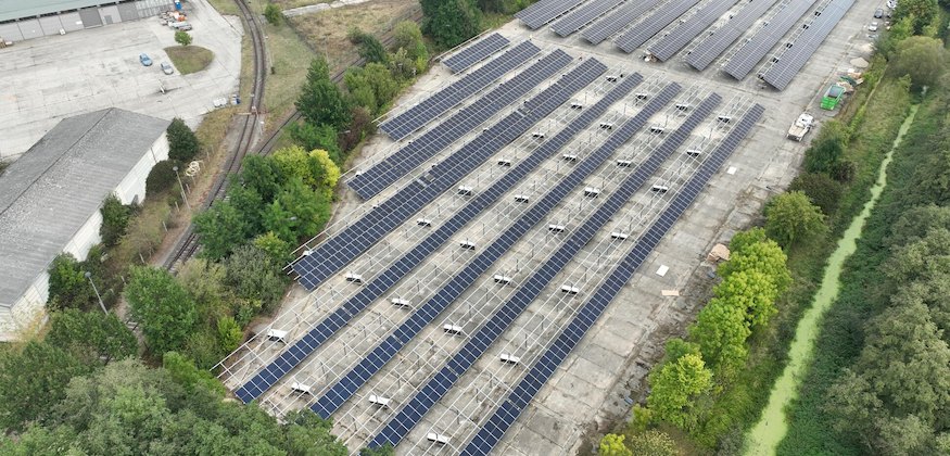 Grün solide Investiert - PV-Grundstück mit Potenzial für Batteriespeicher